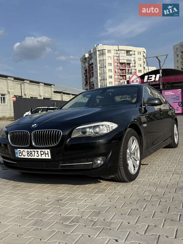 Седан BMW 5 Series 2012 в Львове фото 5 Седан BMW 5 Series 2012 в Львове