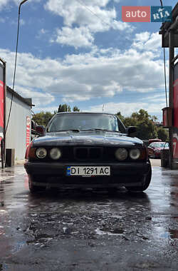 Седан BMW 5 Series 1989 в Києві