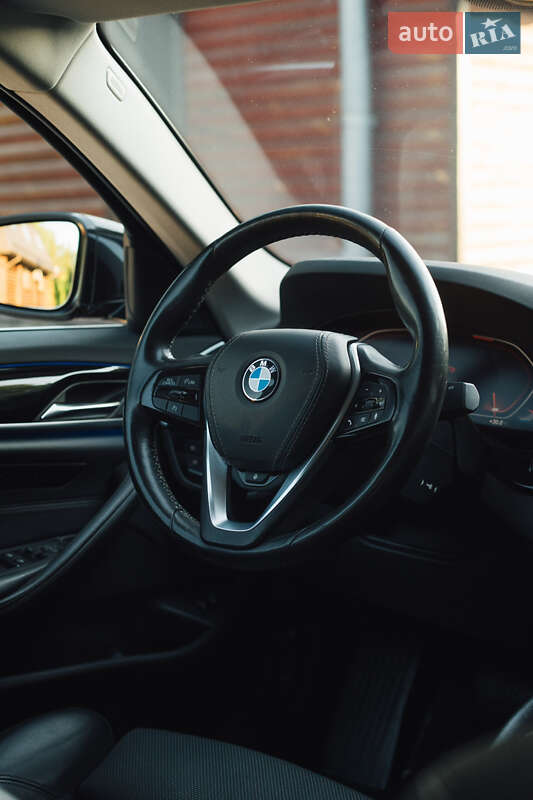 Седан BMW 5 Series 2019 в Кременчуге