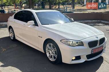 Седан BMW 5 Series 2013 в 