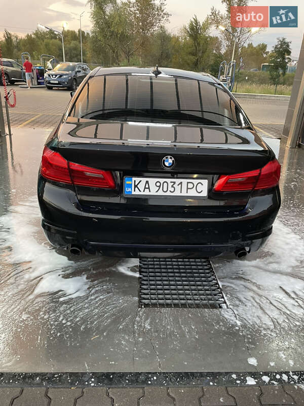 Седан BMW 5 Series 2017 в Киеве фото 10 Седан BMW 5 Series 2017 в Киеве