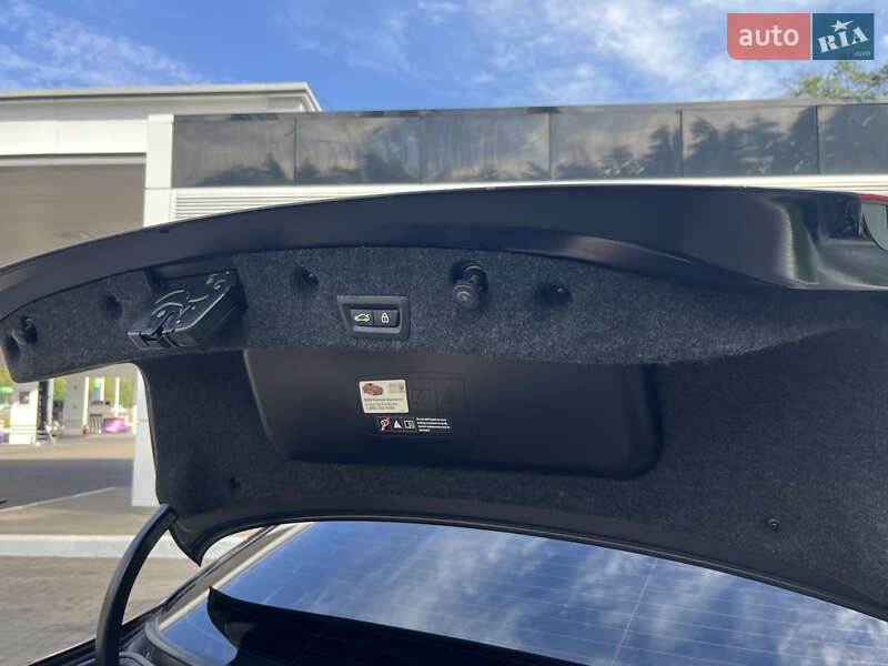 Седан BMW 5 Series 2013 в Киеве фото 14 Седан BMW 5 Series 2013 в Киеве