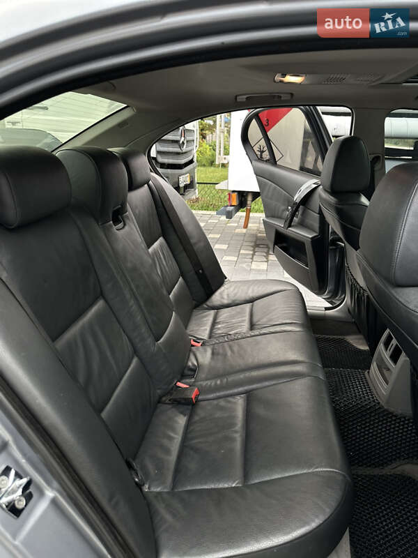 Седан BMW 5 Series 2004 в Бучаче фото 20 Седан BMW 5 Series 2004 в Бучаче