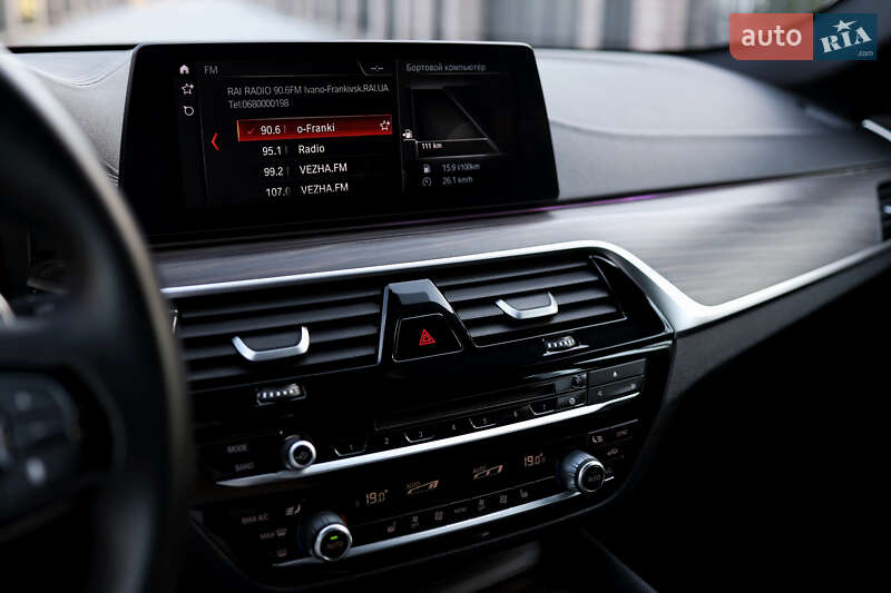 Седан BMW 5 Series 2017 в Ивано-Франковске фото 26 Седан BMW 5 Series 2017 в Ивано-Франковске