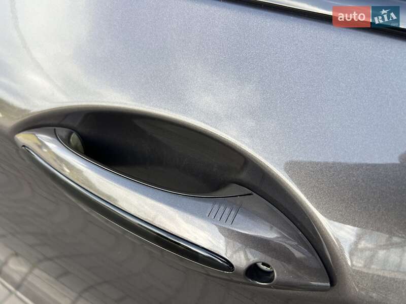 Седан BMW 5 Series 2012 в Києві