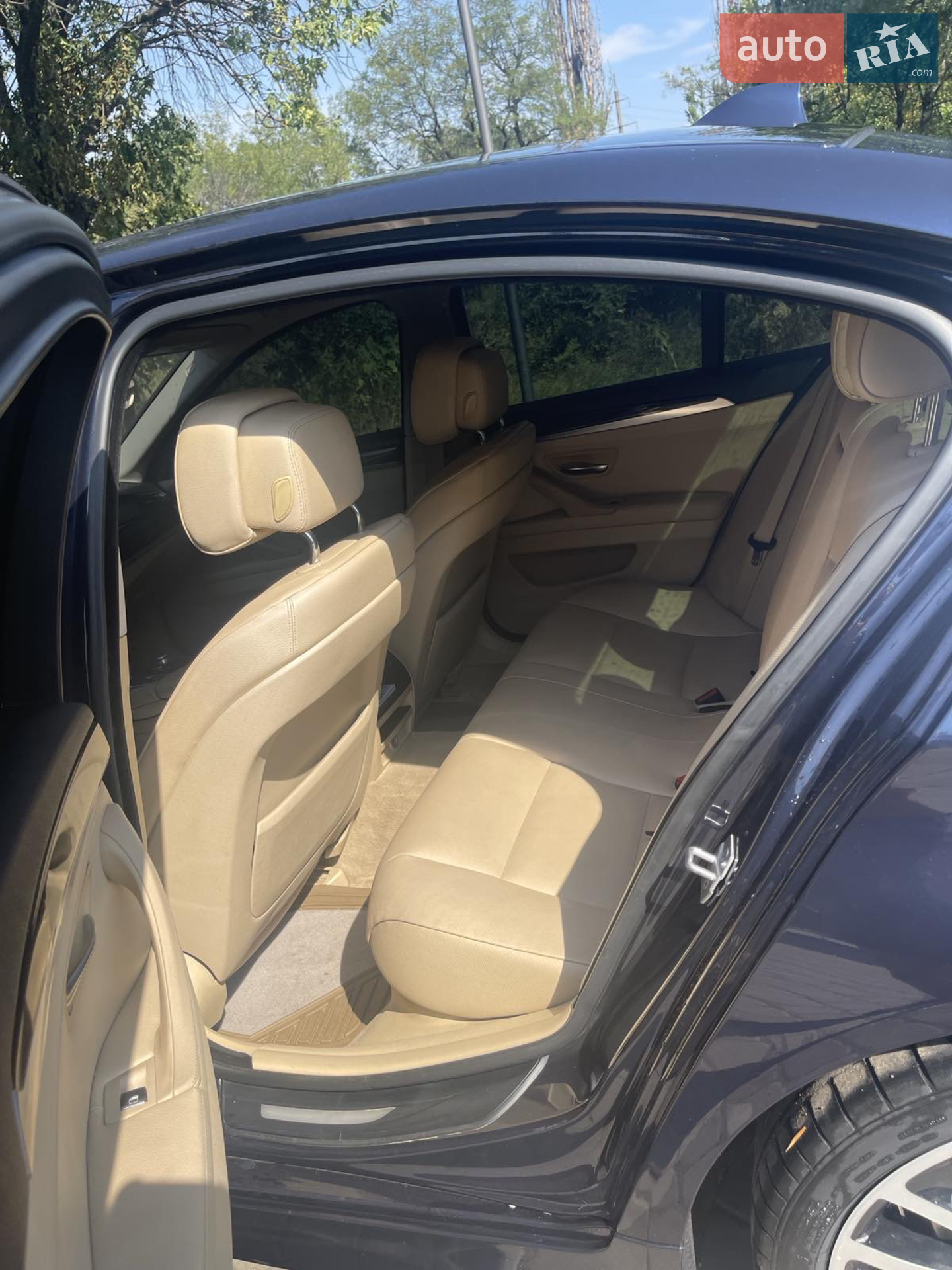 2013 BMW 5er - мініатюра 8
