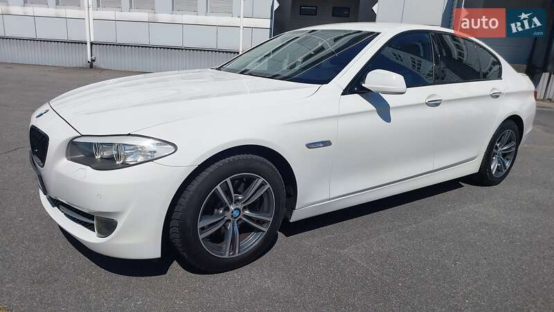 Седан BMW 5 Series 2010 в Днепре фото 5 Седан BMW 5 Series 2010 в Днепре