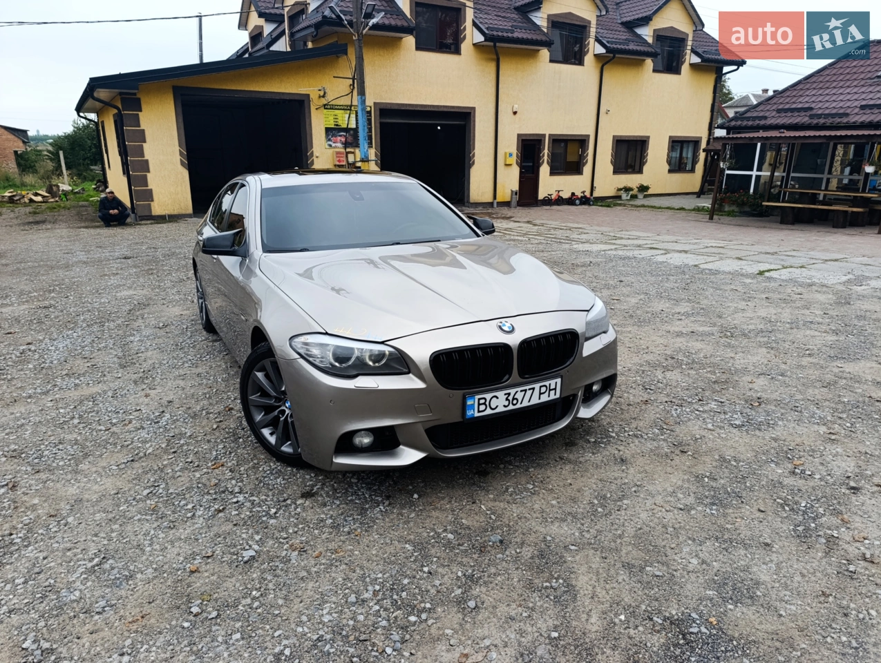 2010 BMW 5er - мініатюра 9