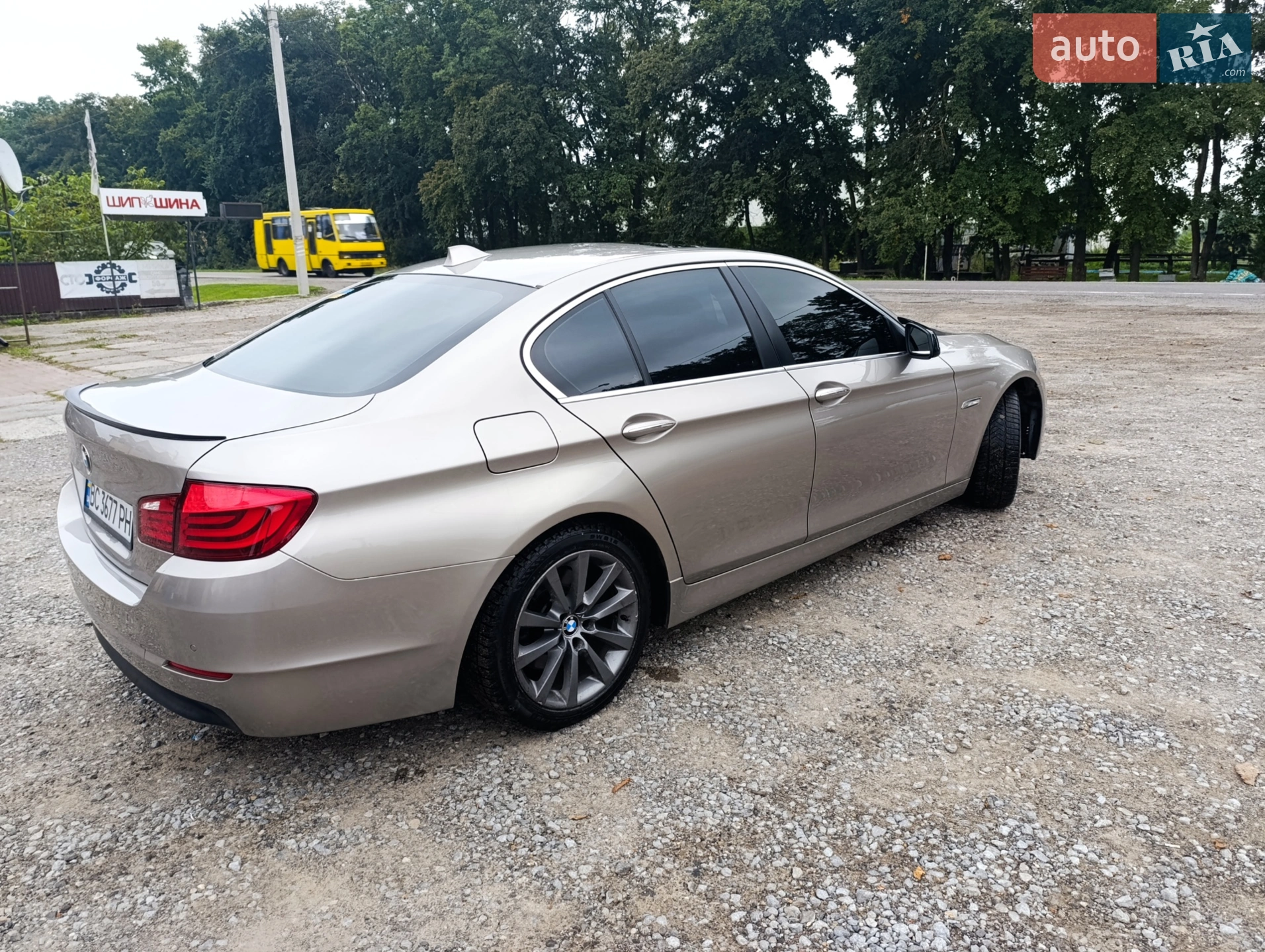 2011 BMW 5er - мініатюра 5