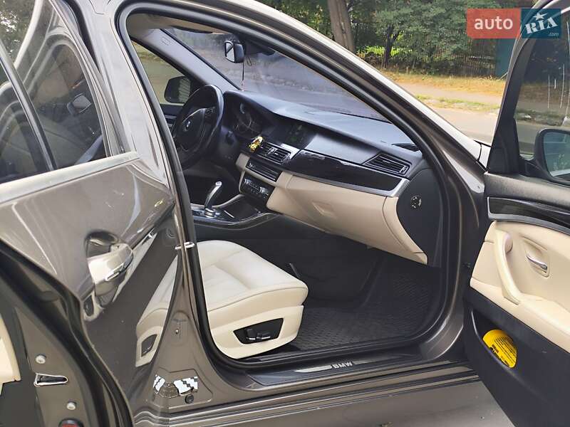 Седан BMW 5 Series 2010 в Бердичеве
