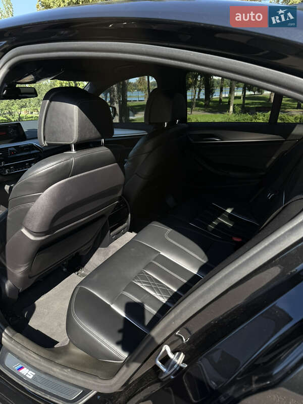Седан BMW 5 Series 2017 в Києві фото 14 Седан BMW 5 Series 2017 в Києві
