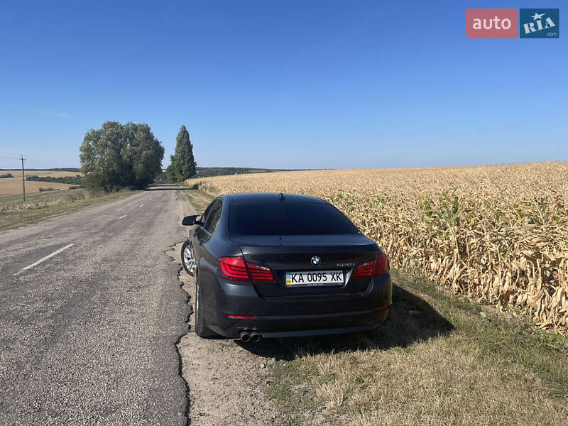 Седан BMW 5 Series 2011 в Києві