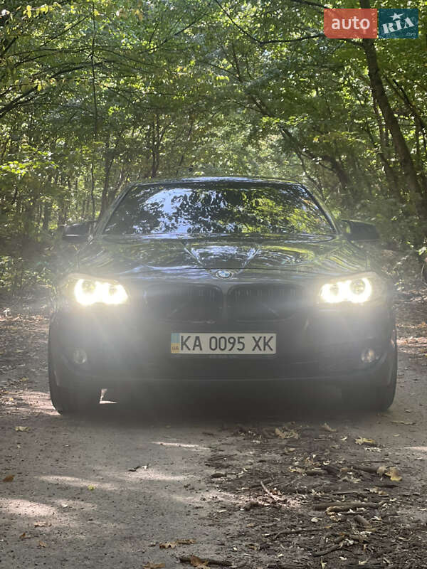 Седан BMW 5 Series 2011 в Києві