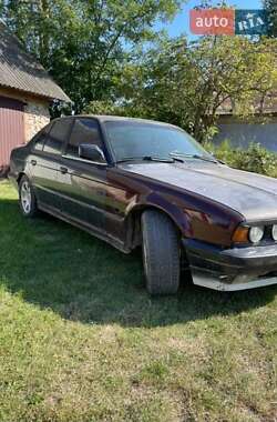 Седан BMW 5 Series 1990 в Тернополі
