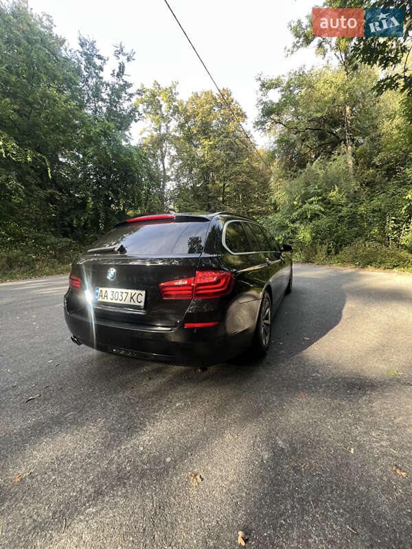 Универсал BMW 5 Series 2016 в Киеве