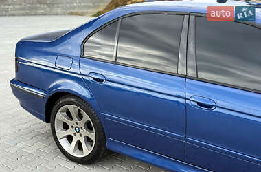 Седан BMW 5 Series 2001 в 