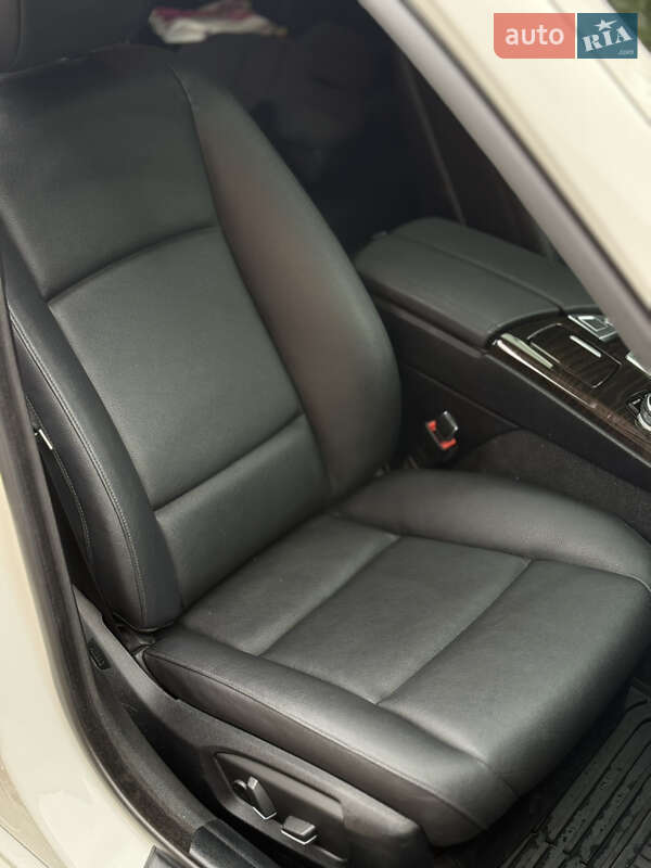 Седан BMW 5 Series 2016 в Виннице