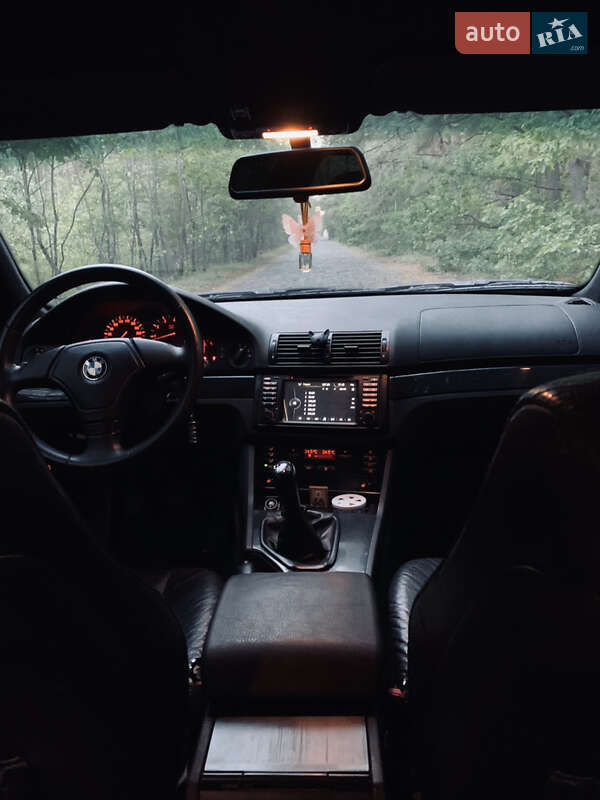 Седан BMW 5 Series 1996 в Ровно