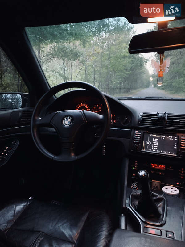 Седан BMW 5 Series 1996 в Ровно