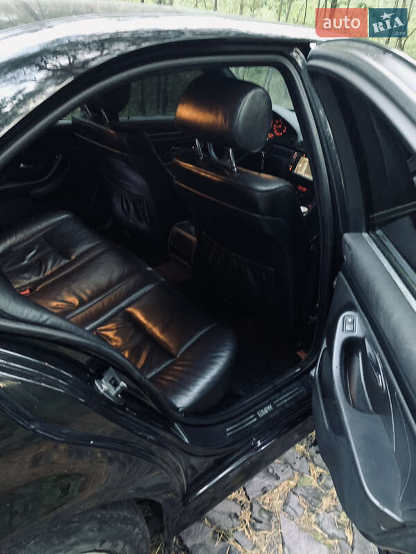 Седан BMW 5 Series 1996 в Ровно