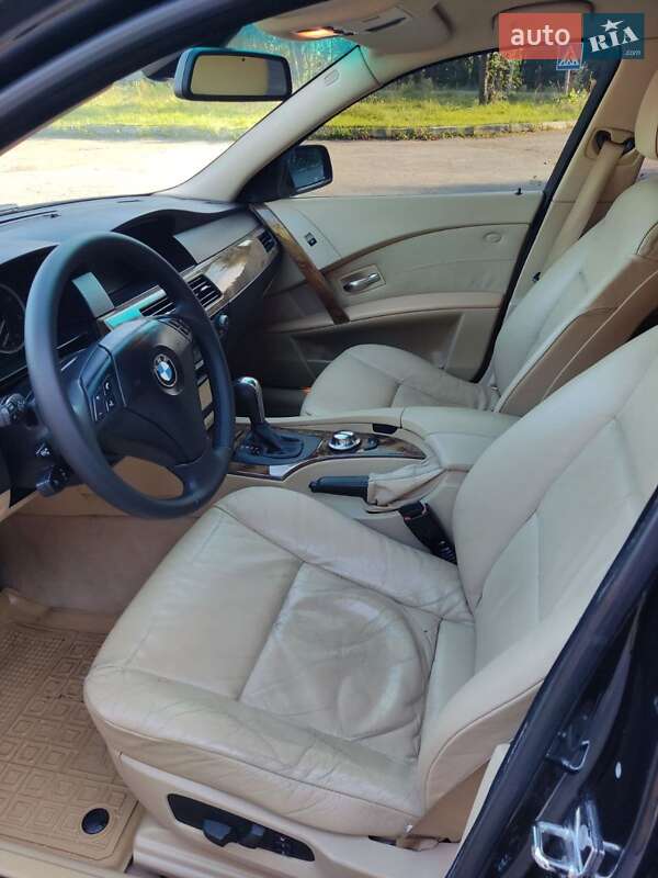 Седан BMW 5 Series 2004 в Славуте фото 4 Седан BMW 5 Series 2004 в Славуте