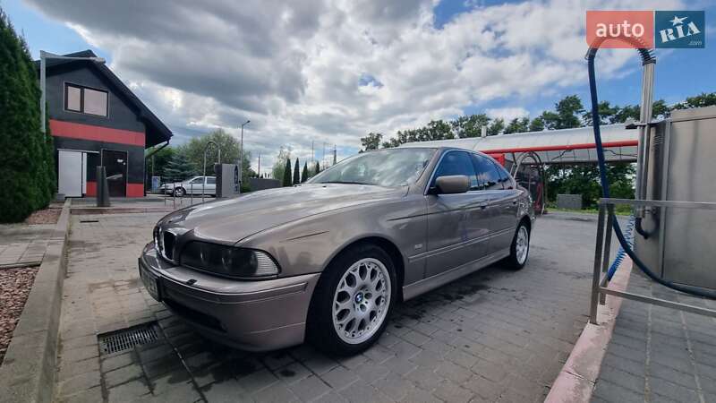 Седан BMW 5 Series 2001 в Львове фото 3 Седан BMW 5 Series 2001 в Львове