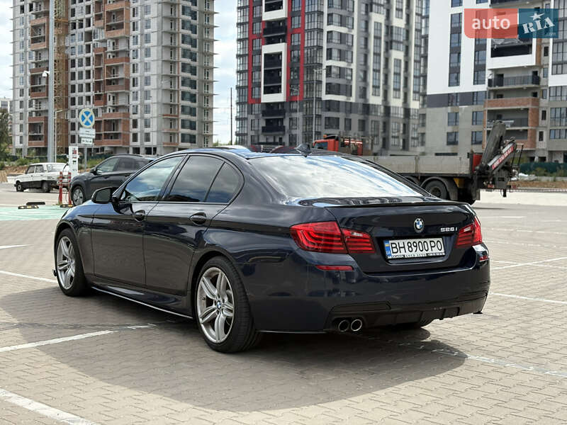 Седан BMW 5 Series 2014 в Киеве