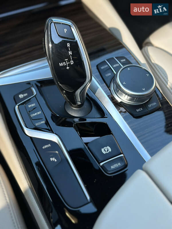 Седан BMW 5 Series 2018 в Дніпрі фото 22 Седан BMW 5 Series 2018 в Дніпрі