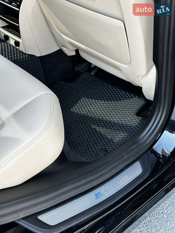 Седан BMW 5 Series 2018 в Дніпрі фото 29 Седан BMW 5 Series 2018 в Дніпрі