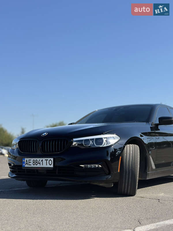Седан BMW 5 Series 2018 в Дніпрі фото 39 Седан BMW 5 Series 2018 в Дніпрі