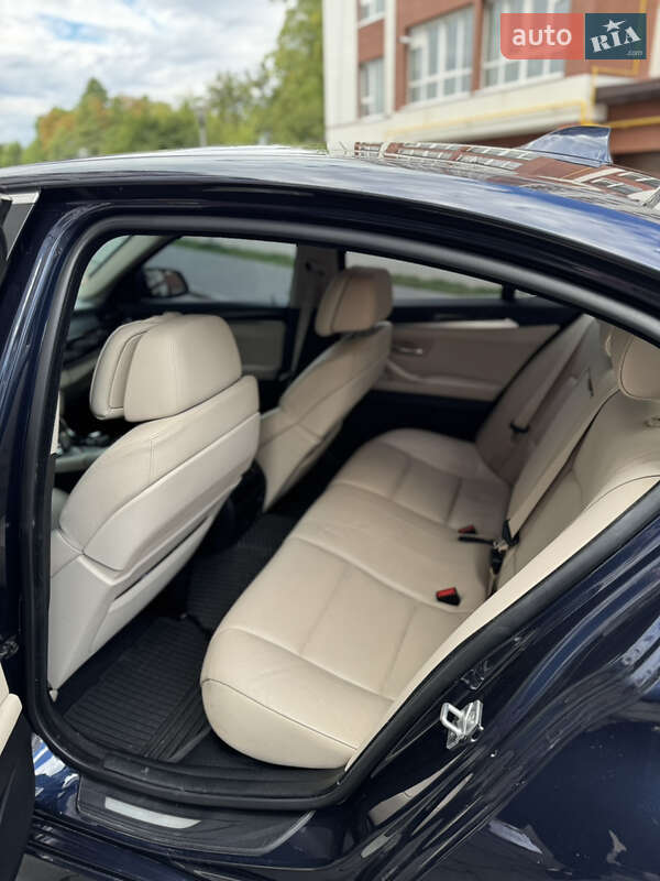 Седан BMW 5 Series 2011 в Ивано-Франковске