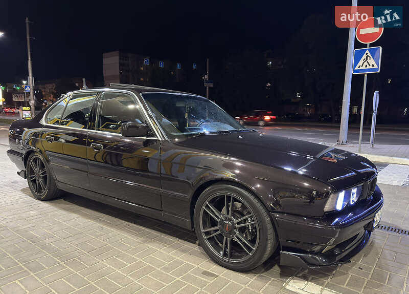Седан BMW 5 Series 1989 в Києві фото 30 Седан BMW 5 Series 1989 в Києві