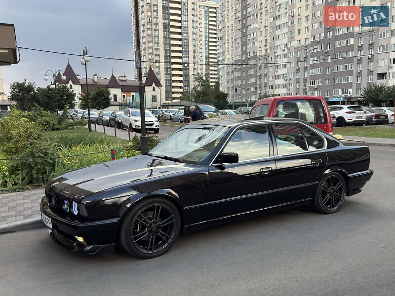 Седан BMW 5 Series 1989 в Києві фото 45 Седан BMW 5 Series 1989 в Києві