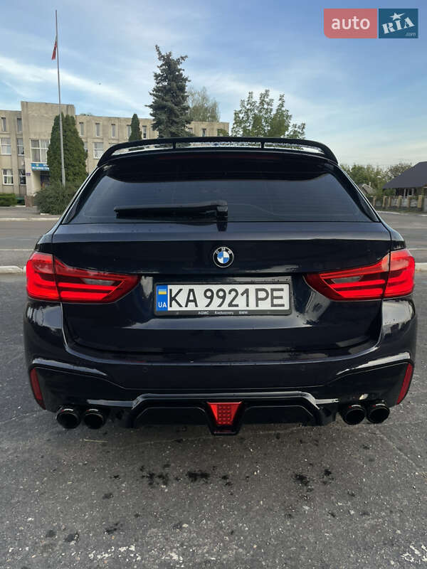 Универсал BMW 5 Series 2018 в Киеве