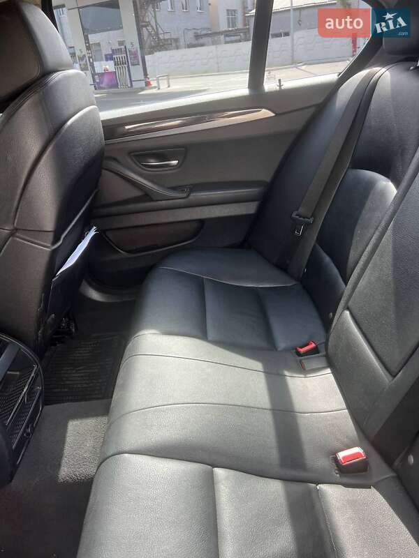 Седан BMW 5 Series 2013 в Дніпрі фото 17 Седан BMW 5 Series 2013 в Дніпрі