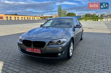 Седан BMW 5 Series 2012 в Нововолинську