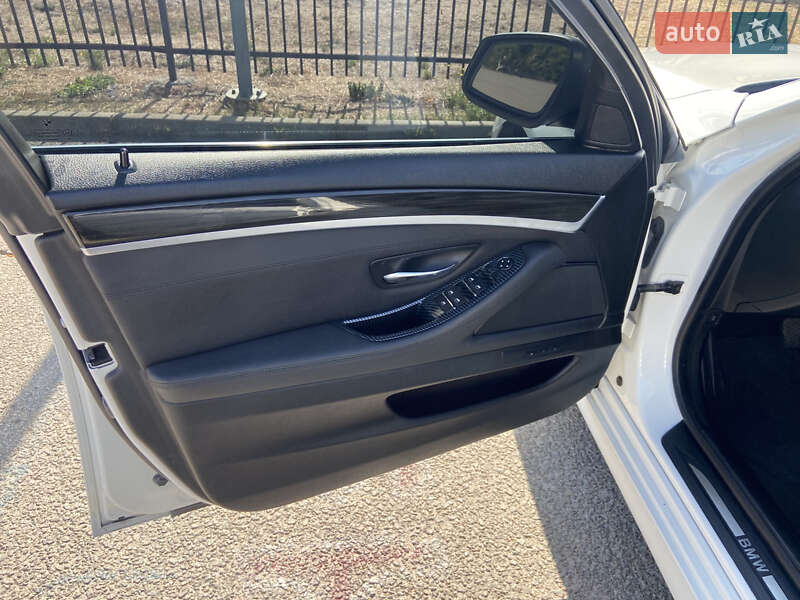 Седан BMW 5 Series 2013 в Днепре фото 19 Седан BMW 5 Series 2013 в Днепре