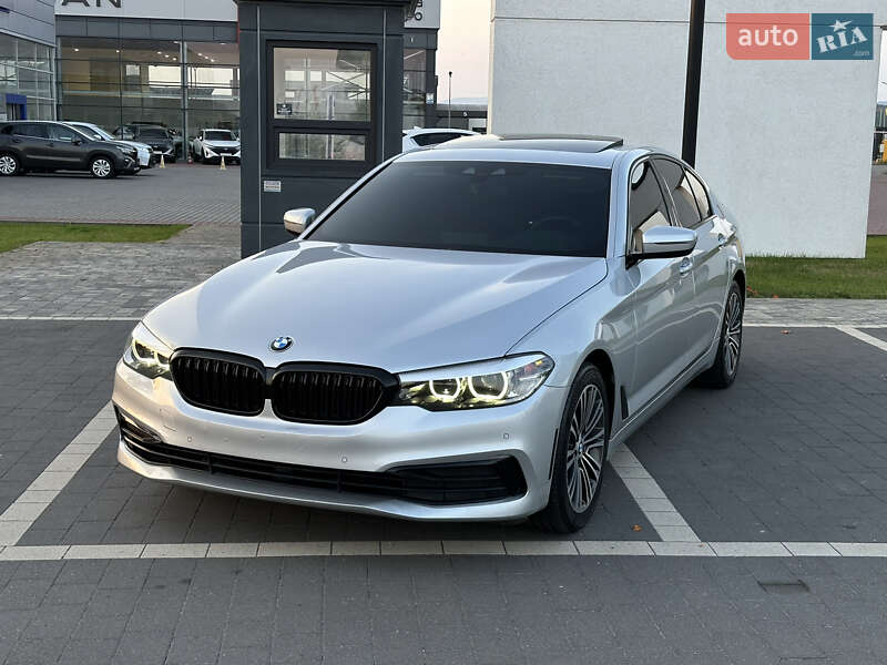 Седан BMW 5 Series 2020 в Мукачево