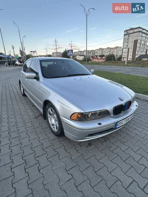 BMW 5 Series 2002