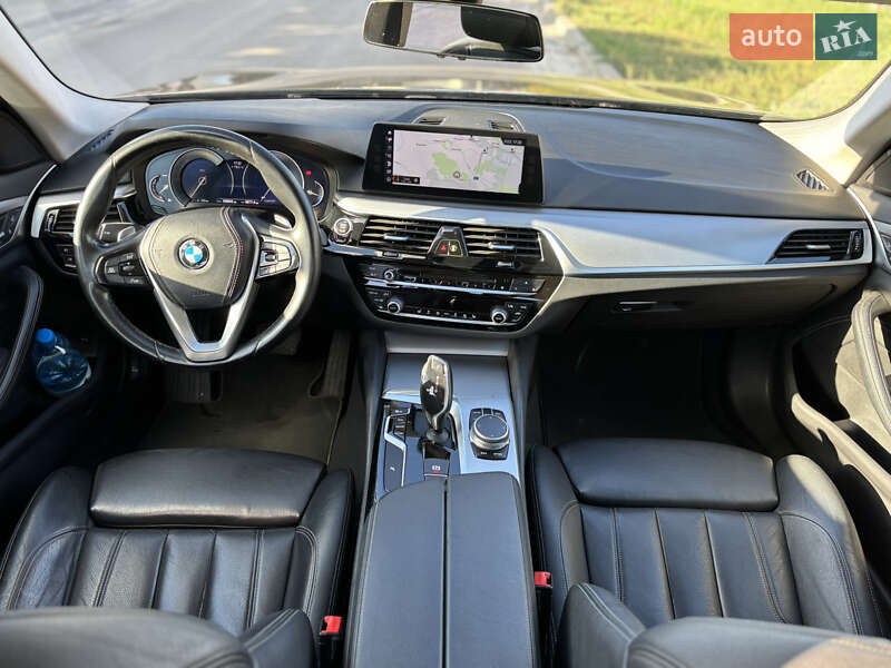 Седан BMW 5 Series 2017 в Львове фото 13 Седан BMW 5 Series 2017 в Львове
