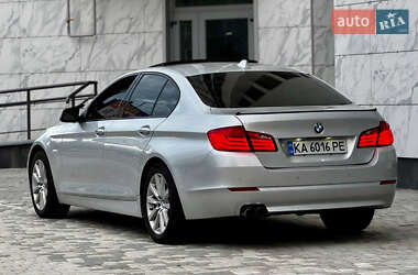 Седан BMW 5 Series 2011 в 