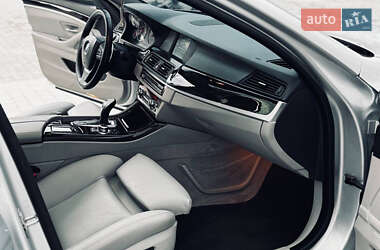 Седан BMW 5 Series 2011 в 