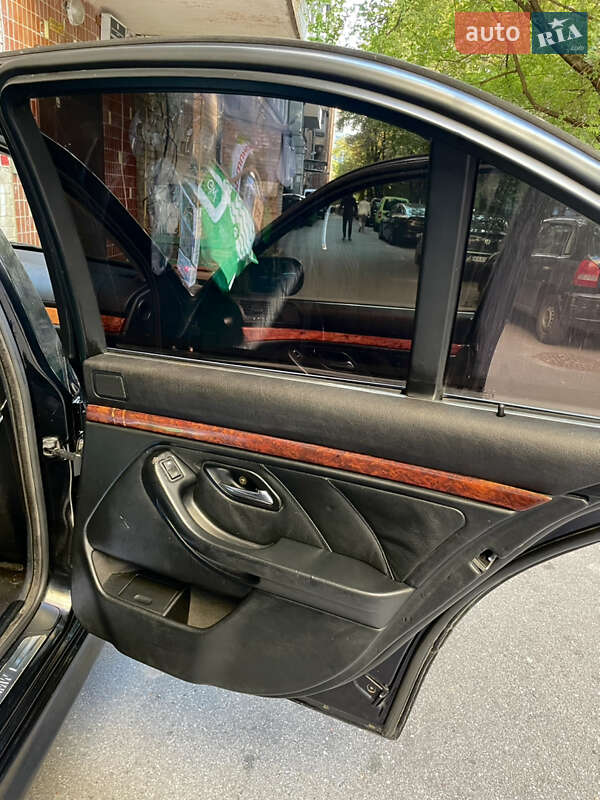 Седан BMW 5 Series 1998 в Києві