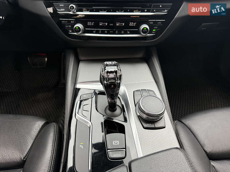 Седан BMW 5 Series 2017 в Киеве фото 18 Седан BMW 5 Series 2017 в Киеве