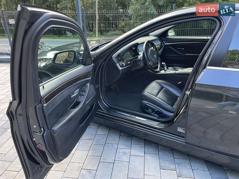 Седан BMW 5 Series 2014 в Львове