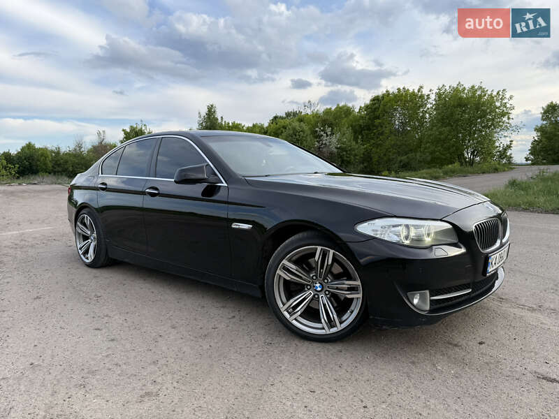 Седан BMW 5 Series 2012 в Киеве