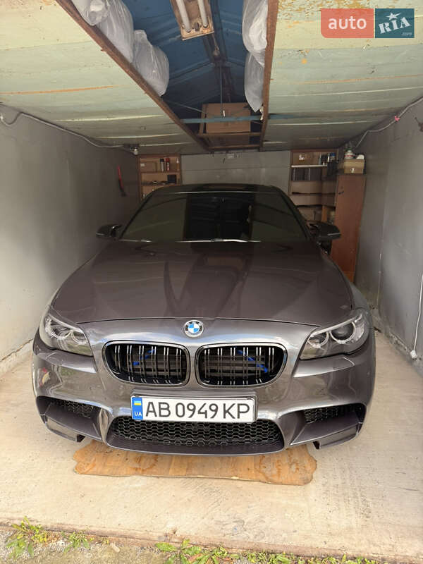Седан BMW 5 Series 2014 в Виннице