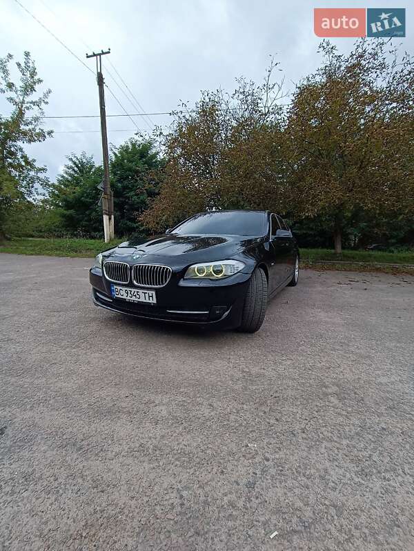BMW 5 Series 2012 BMW 5 Series 2012
