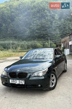 Седан BMW 5 Series 2005 в Дубовому