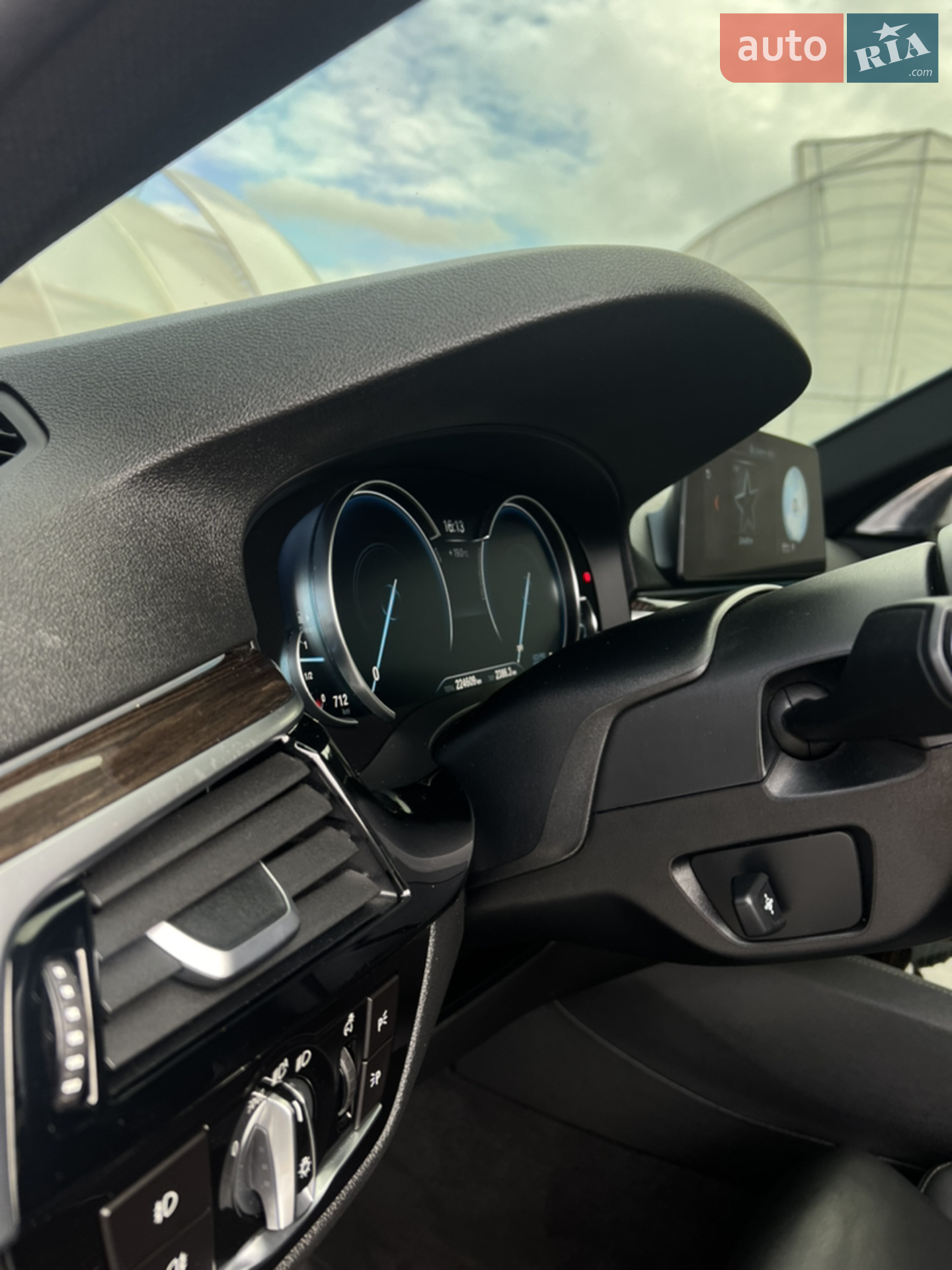 2017 BMW 5er - мініатюра 17